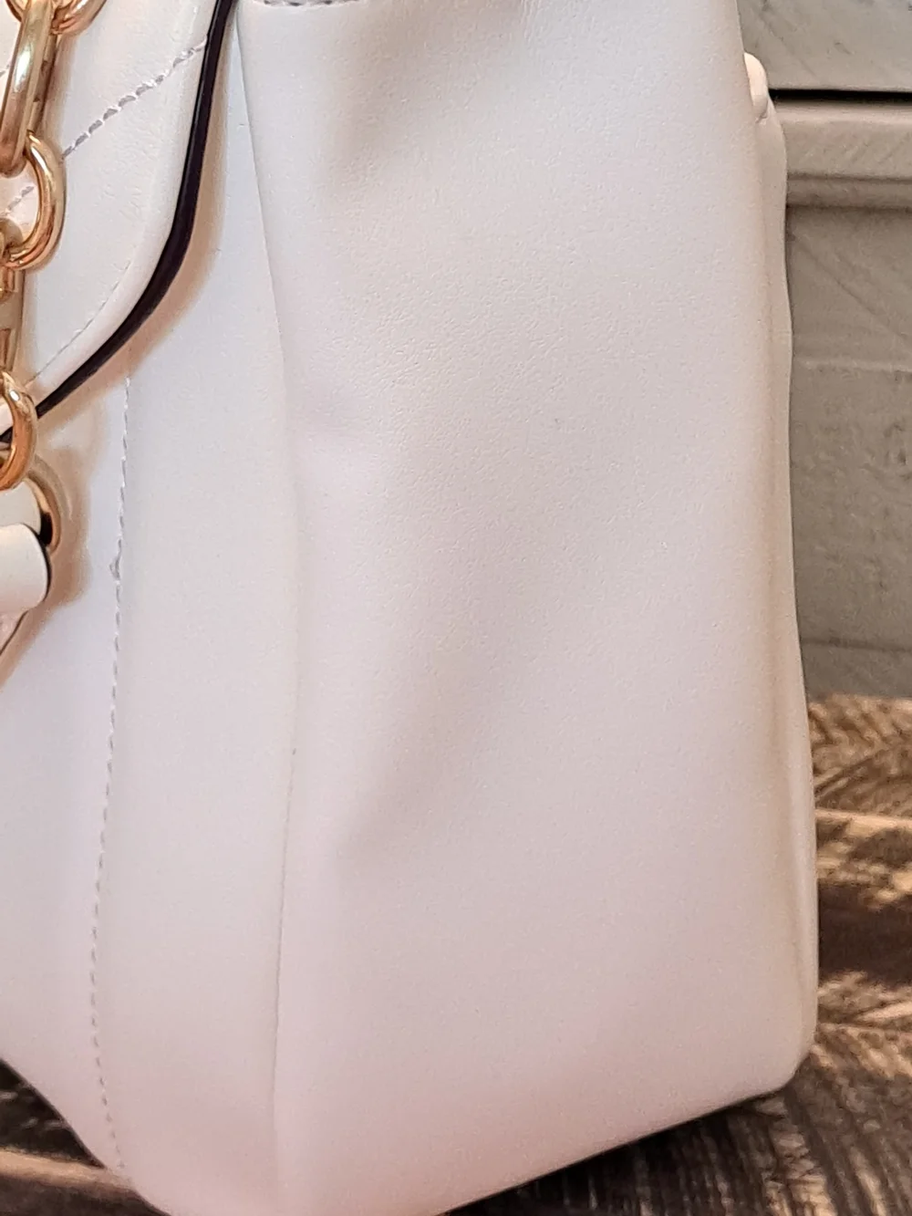 Elegant And Classic Quilted White Women's Shoulder Bag